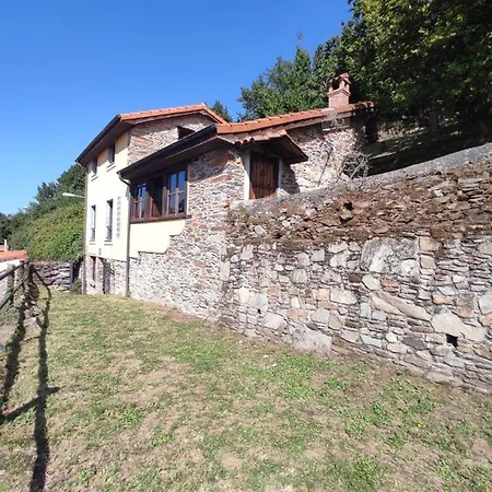 La Casina Del Pozo En Cudillero, As. Vv-360-as Casa de Férias *